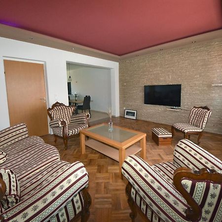 Family Apartment Sara زادار المظهر الخارجي الصورة