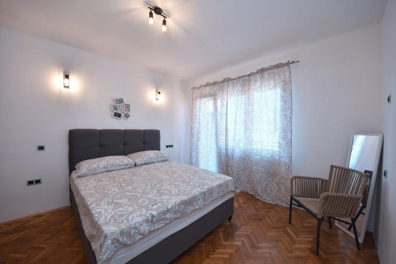 Family Apartment Sara زادار المظهر الخارجي الصورة